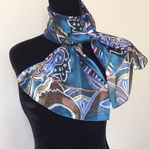 Oscar de la Renta Scarf